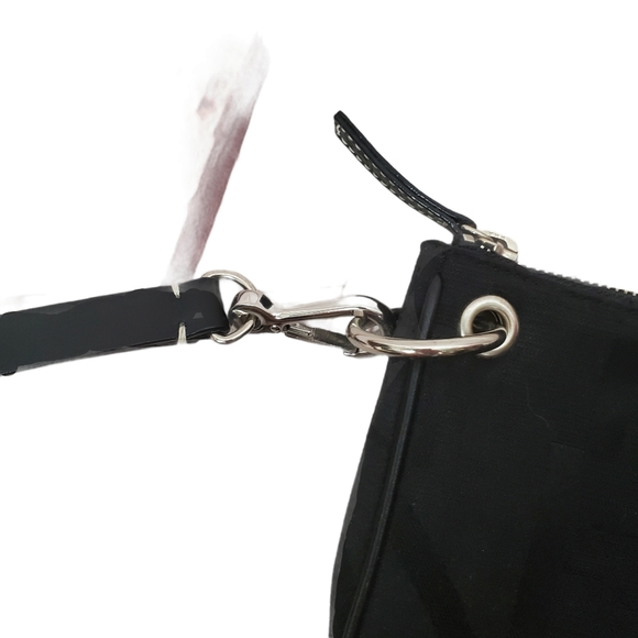 Nautica Black Logo Wristlet Wallet - Picture 13 of 13